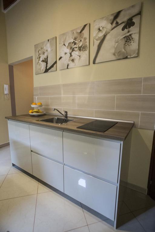 Stampace Apartments Cagliari Buitenkant foto