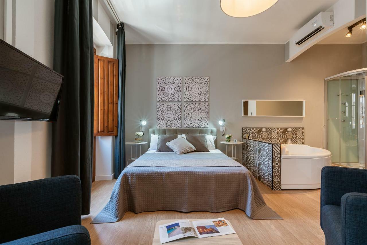 Stampace Apartments Cagliari Buitenkant foto
