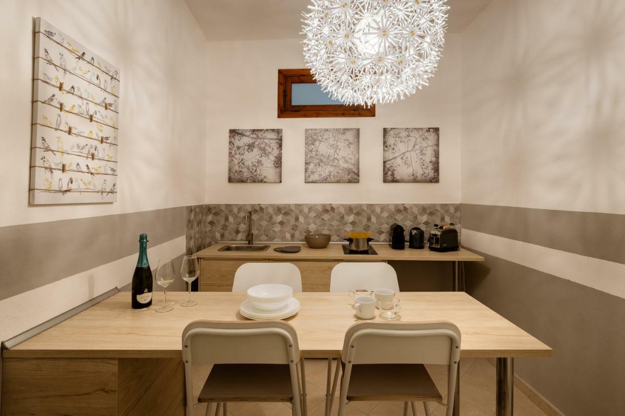 Stampace Apartments Cagliari Buitenkant foto